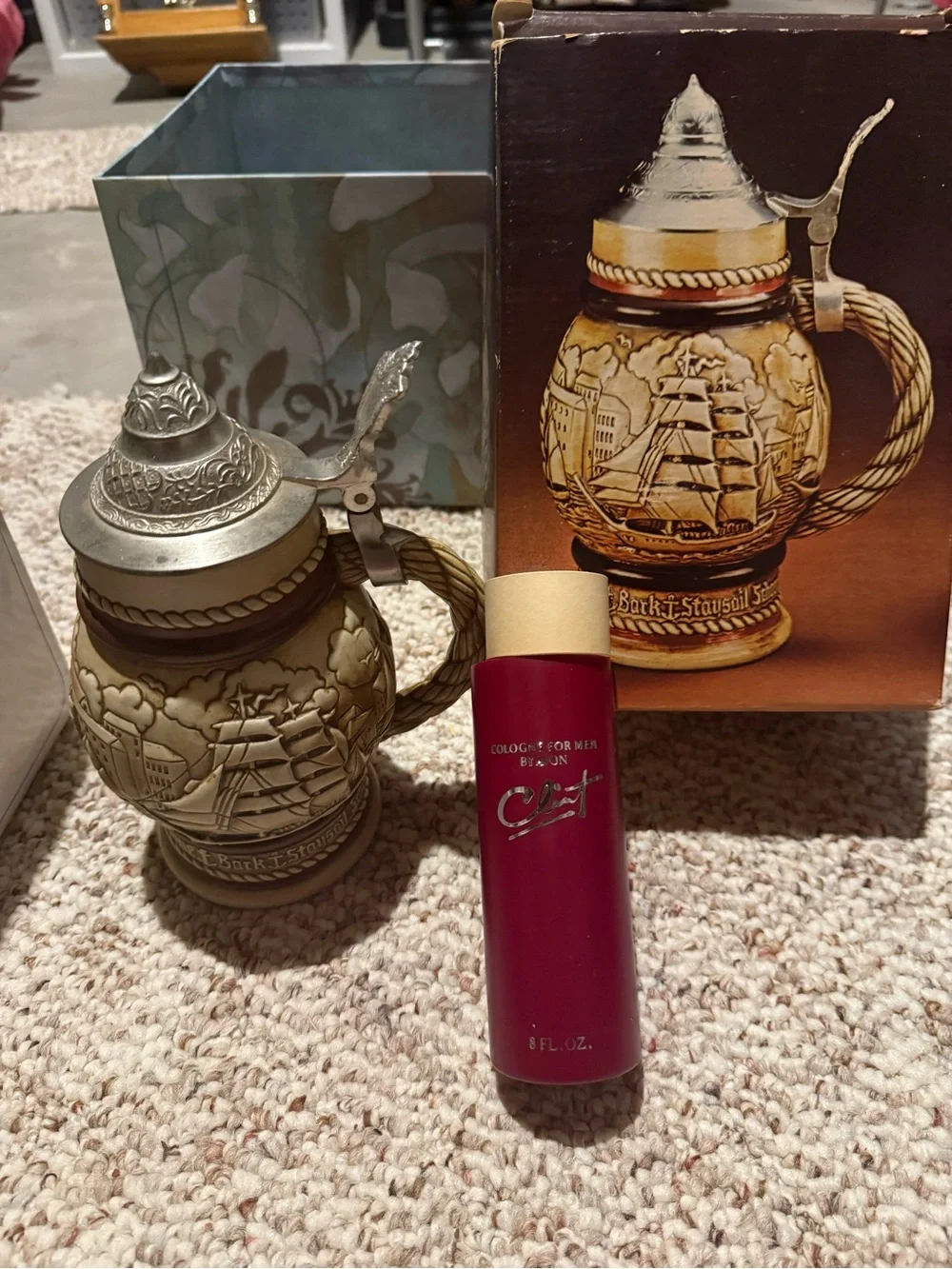 Vintage Avon Ceramic Pirate Ship Stein with Clint cologne NEW!